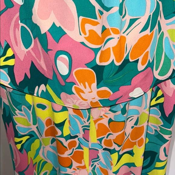 Colorful Floral strapless Jumpsuit - Picture 2 of 5